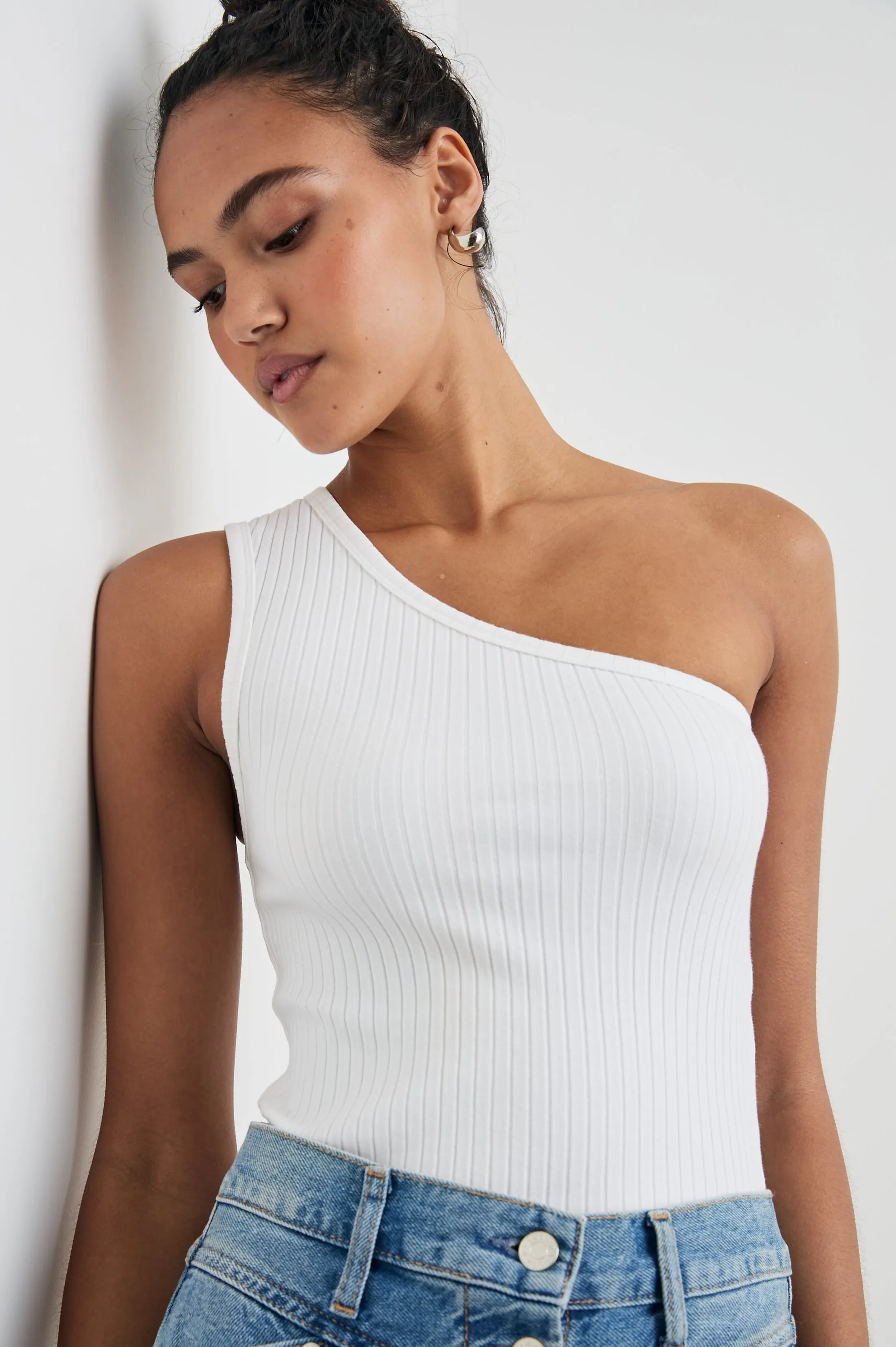 ESTI TOP - WHITE