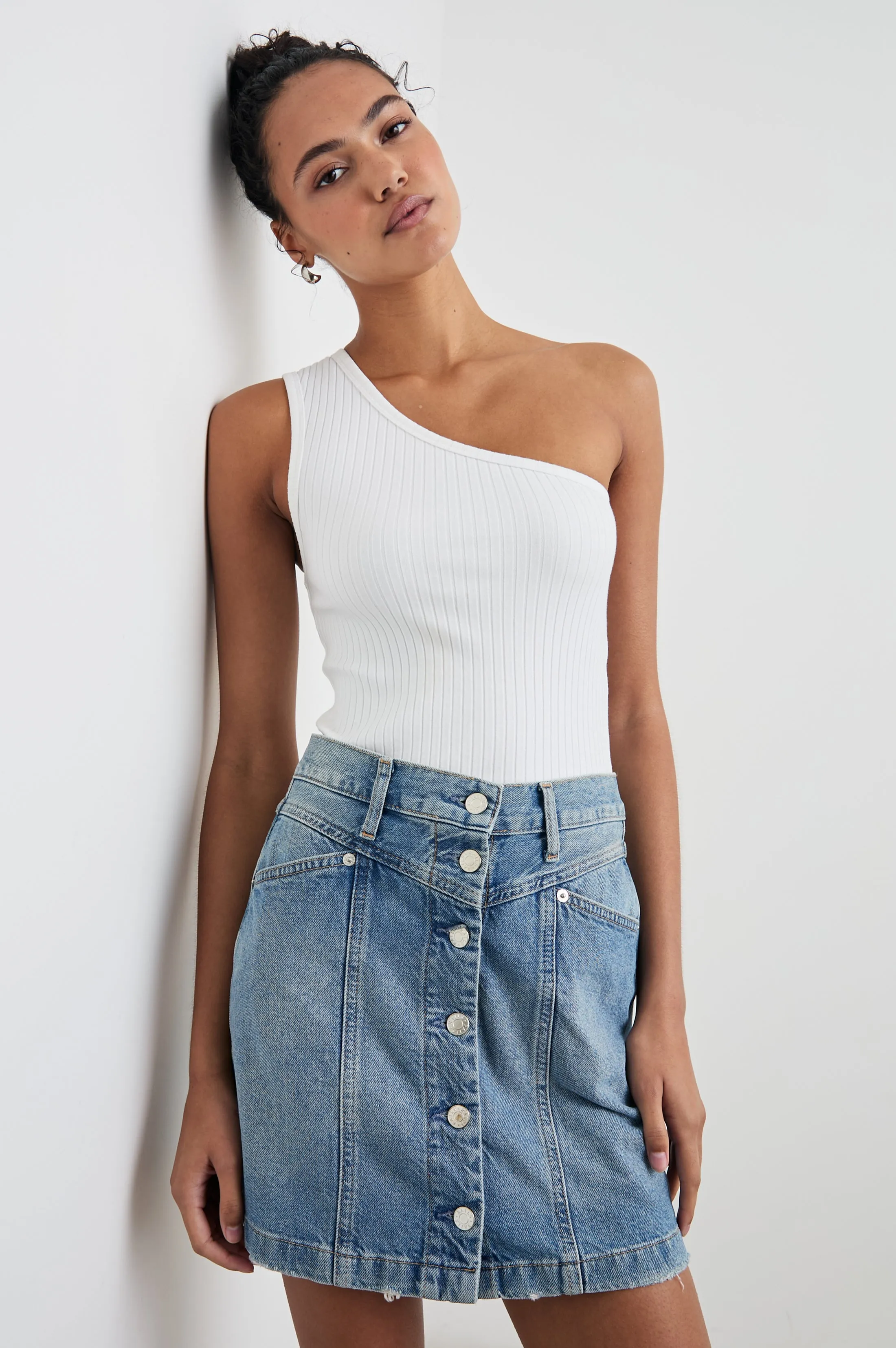 ESTI TOP - WHITE