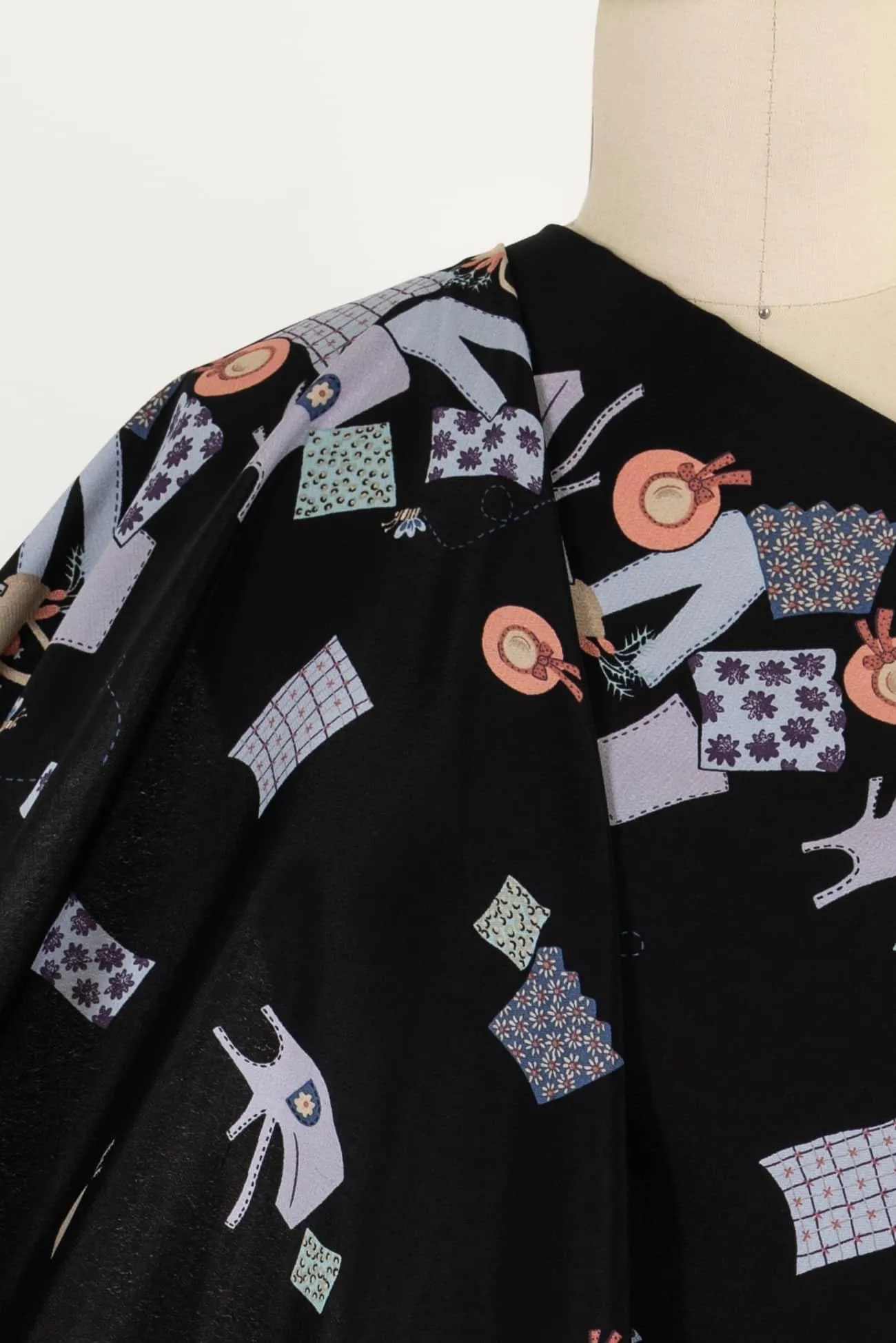 Fashionista Rayon Crepe Woven -1 units (½  yard)