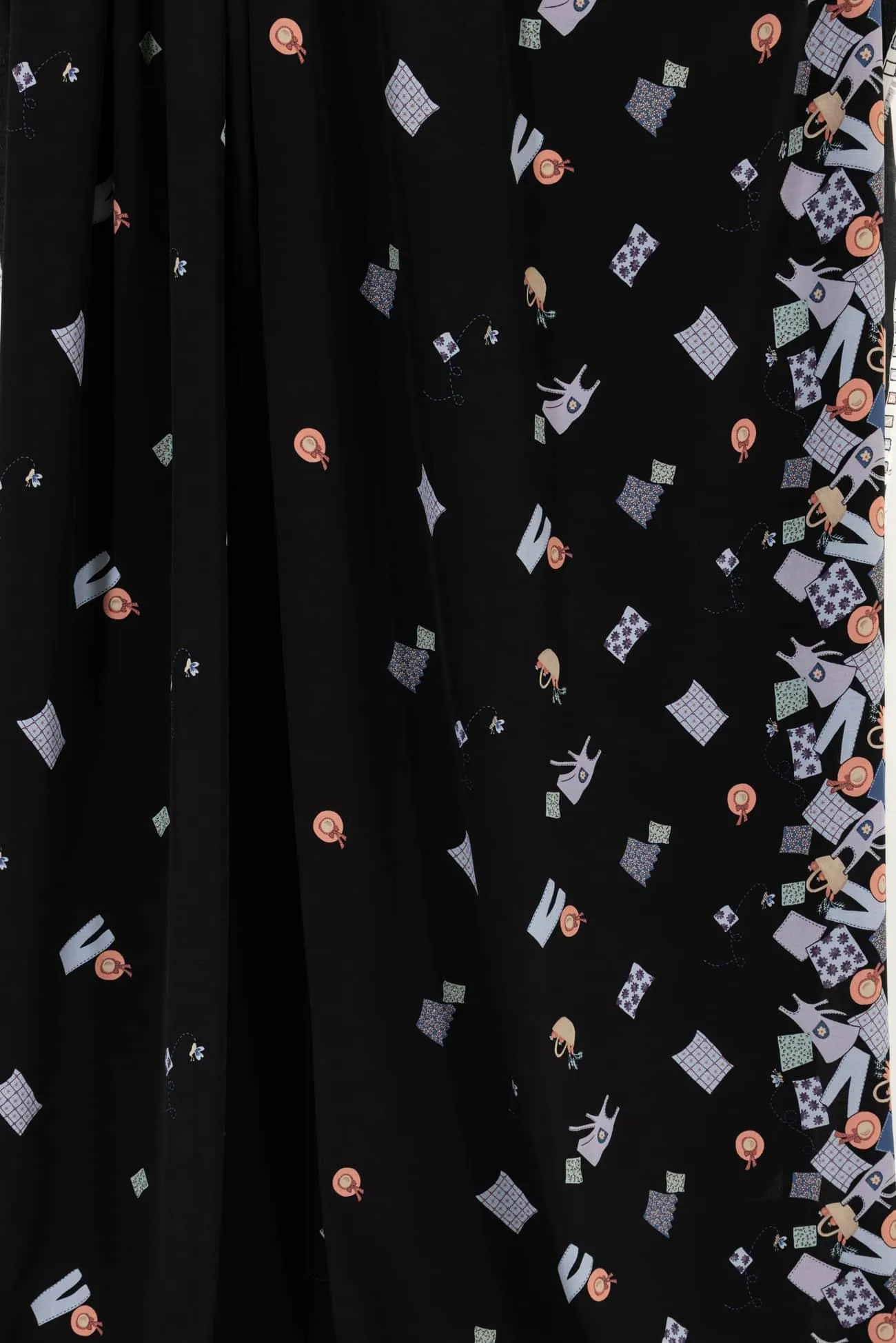 Fashionista Rayon Crepe Woven -1 units (½  yard)