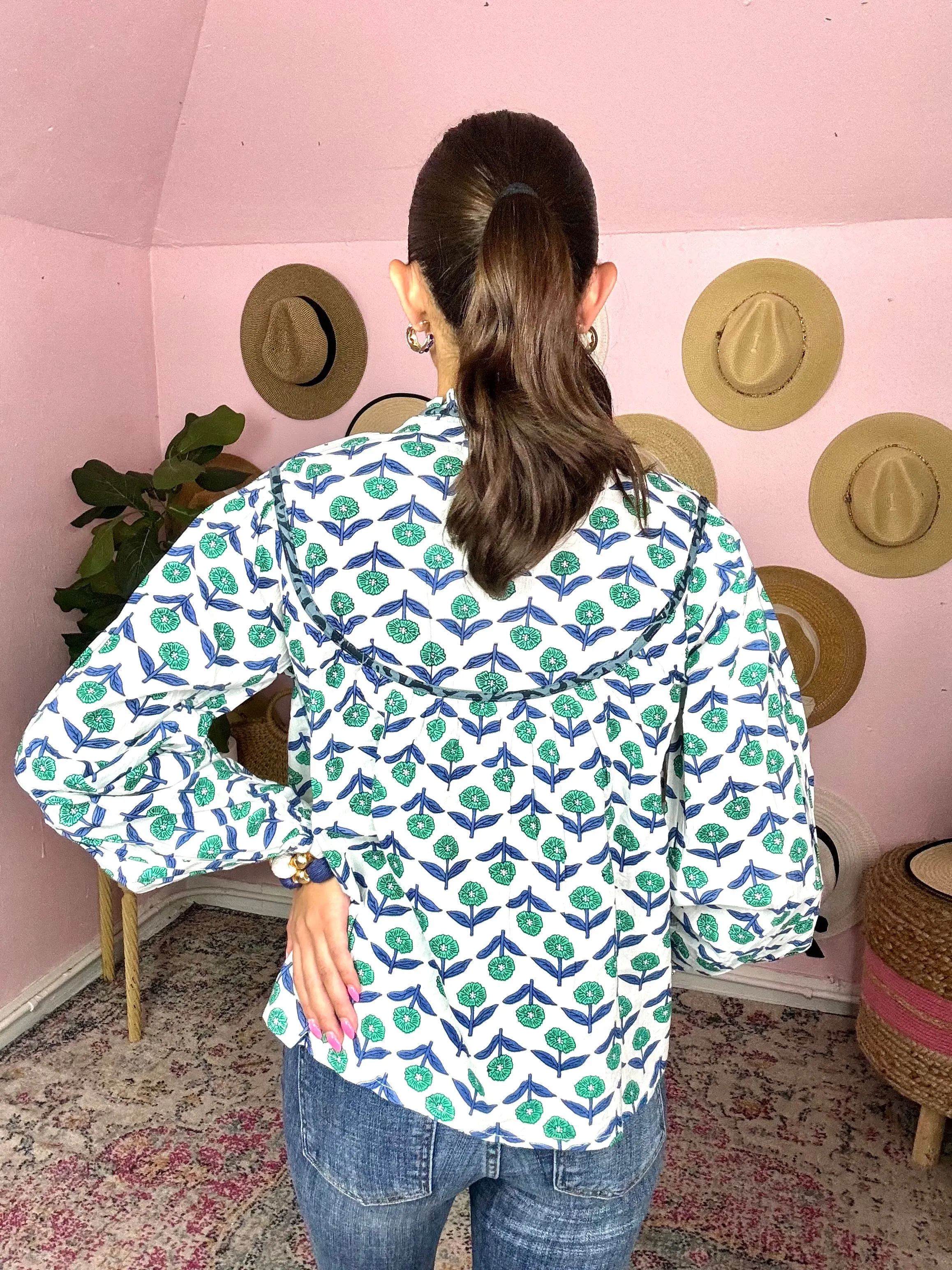 (THML) The Ivy Top